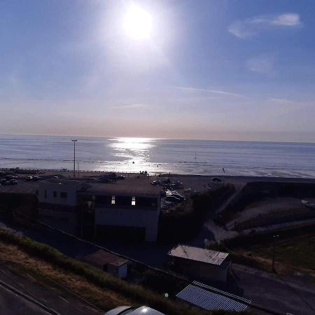 Appartement Face A La Mer Woignarue Esterno foto